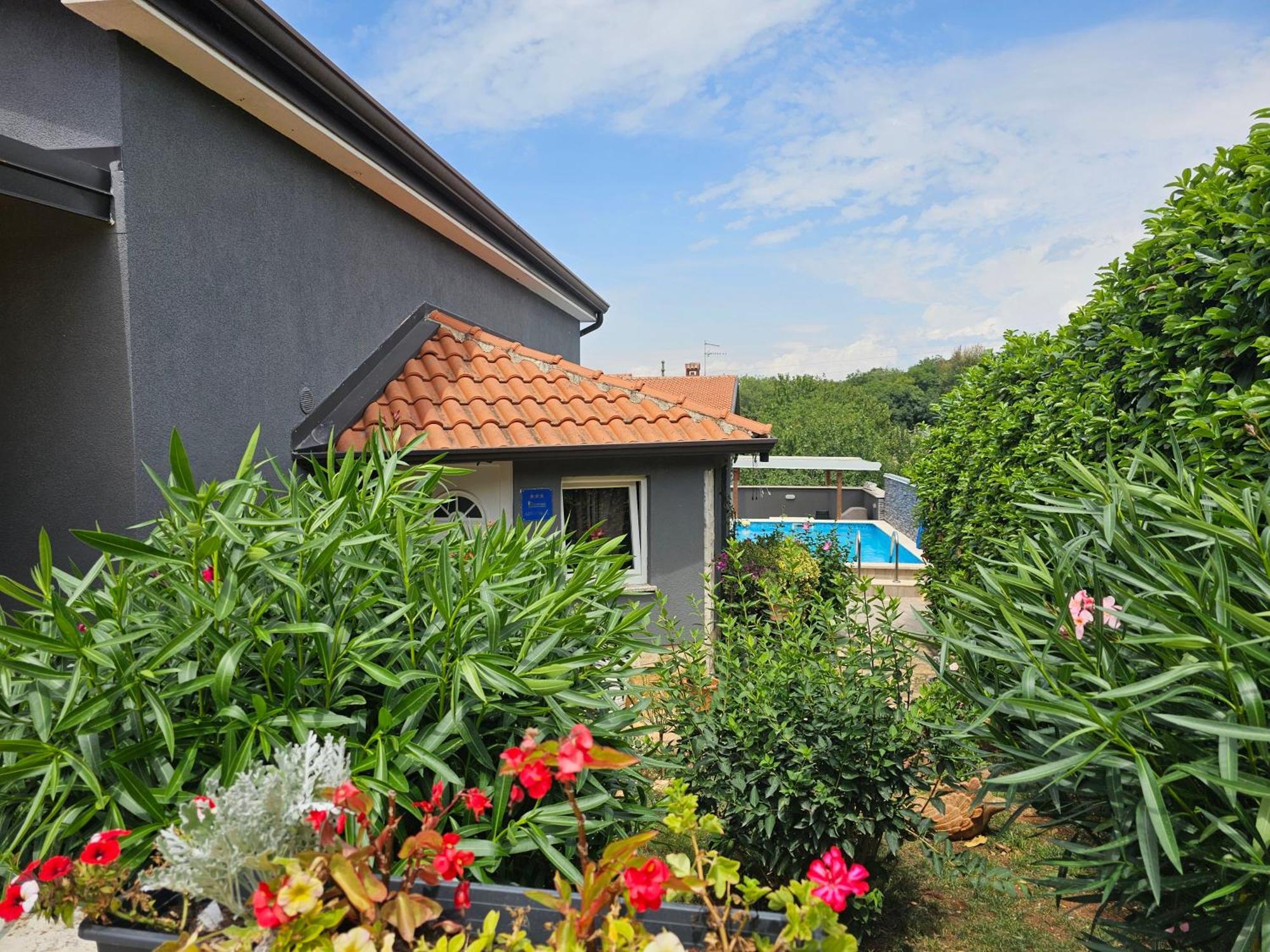 Apartma Nicol Umag